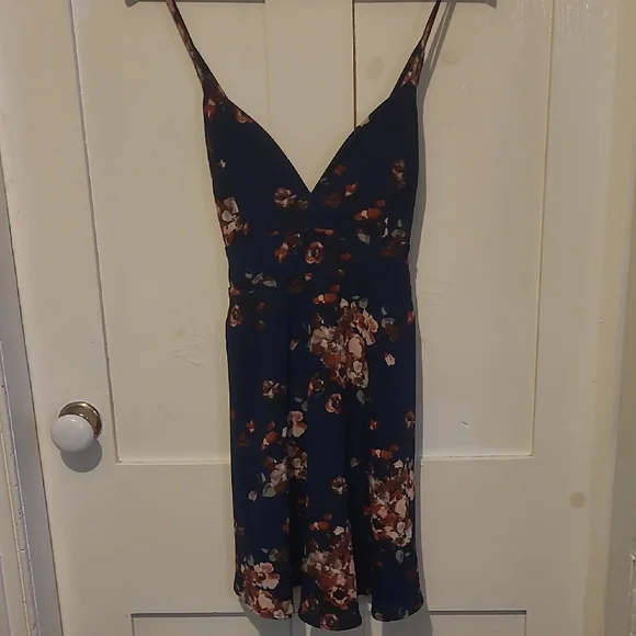 Windsor Navy Floral Dress - Picture 1 of 6